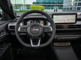cockpit novo jeep avenger